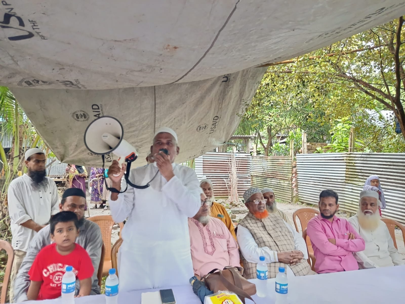 টঙ্গিবাড়ীতে জামায়াত প্রার্থী অধ্যাপক ফজলুল করিমের গণসংযোগ