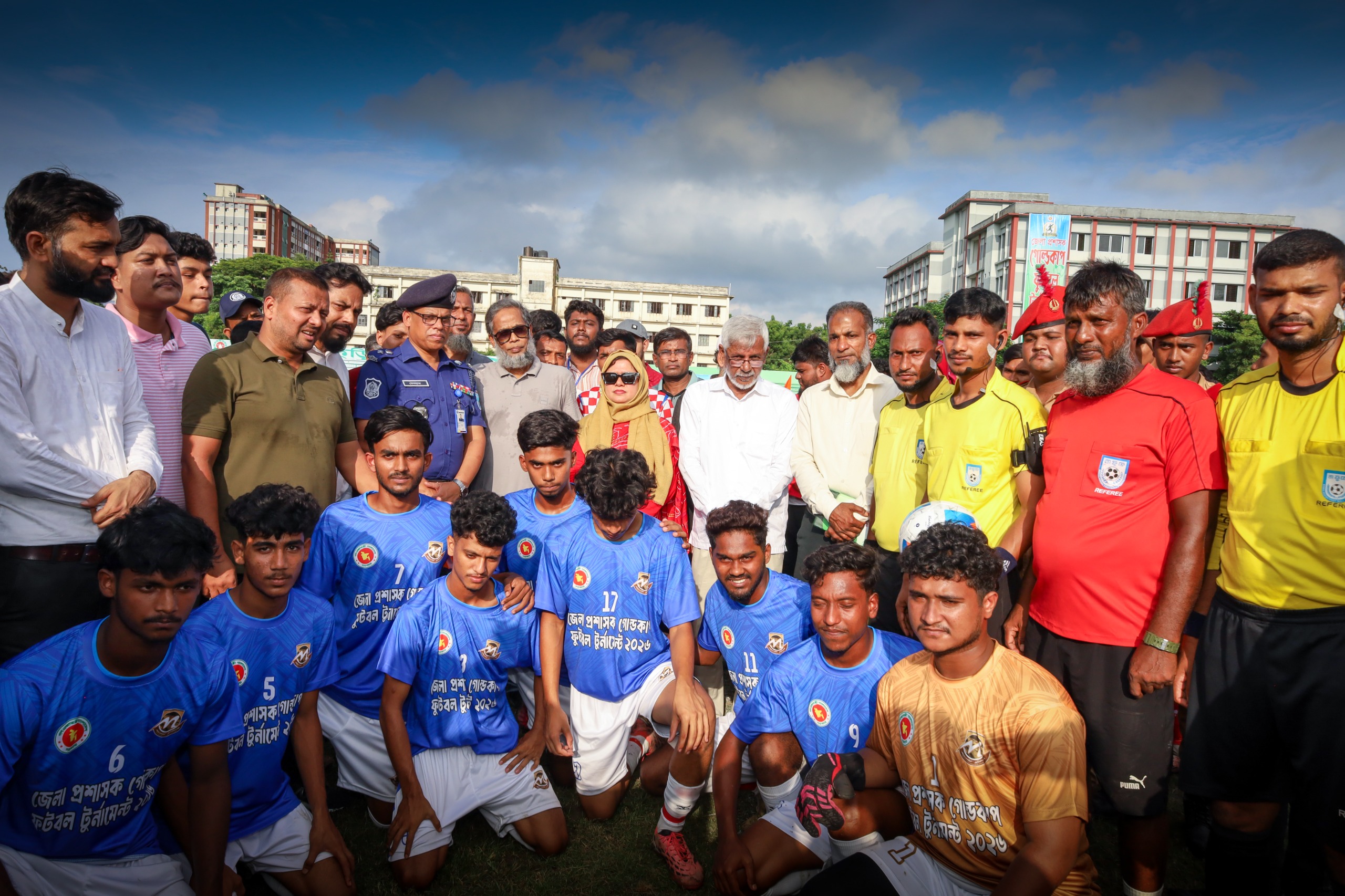 টঙ্গীবাড়ির জয়ে শুরু জেলা প্রশাসক গোল্ডকাপ