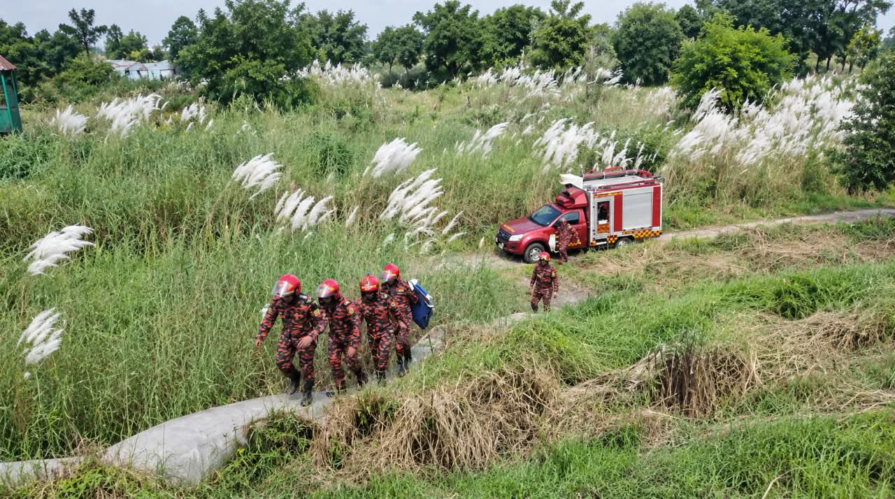 সিরাজদিখানে রেললাইনের পাশে অজ্ঞাত বৃদ্ধ নারীর মরদেহ উদ্ধার